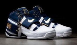 安踏新球鞋爆料图解视频,图解视频带你抢先体验科技与时尚的融合