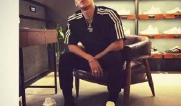 爱鞋的男明星爆料视频