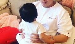 老妈爆料女儿小陈视频,老妈爆料视频背后的温馨故事